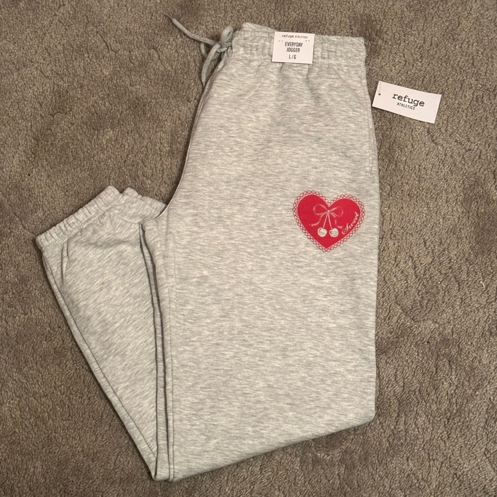 NWT refuge Size Large Women’s Everyday Joggers with Cherry print